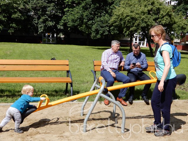 Életfát ültettünk 42